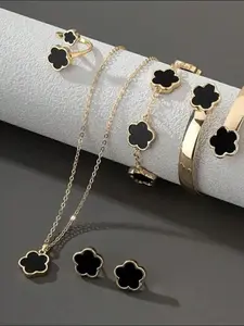 Clover Design Fashionable Jewelry Set, Elegant Necklace & Bracelets & Ring & Stud Earrings for Women, Fashion Jewelry for Party, Daily Decor, Trendy All-match & Exquisite Jewelry for Birthday Gift