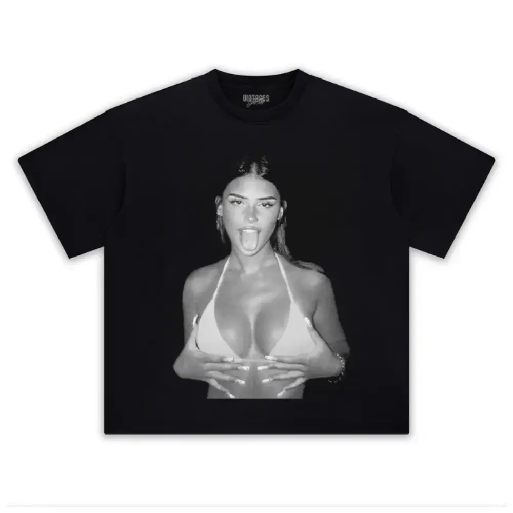 Comfort Colors Leah Halton Graphic T-Shirt, Trendy Social Media Inspired Tee for Fans, For Men Women & Fashion Lovers, Modern Streetwear Aesthetic Outfit for Casual Wear