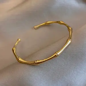 US-FASHION - 1PC Titanium Steel Stainless Steel Inlaid Zircon Gold Plated Bracelet, Classic and Simple Style, Suitable for Women's Daily Wear