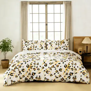 3-Piece Yellow Leopard Print Bedding Set(1 Duvet Cover + 2 Pillowcases, No Inserts)Soft and comfortable, suitable for bedrooms and guest rooms,ideal for year-round use.