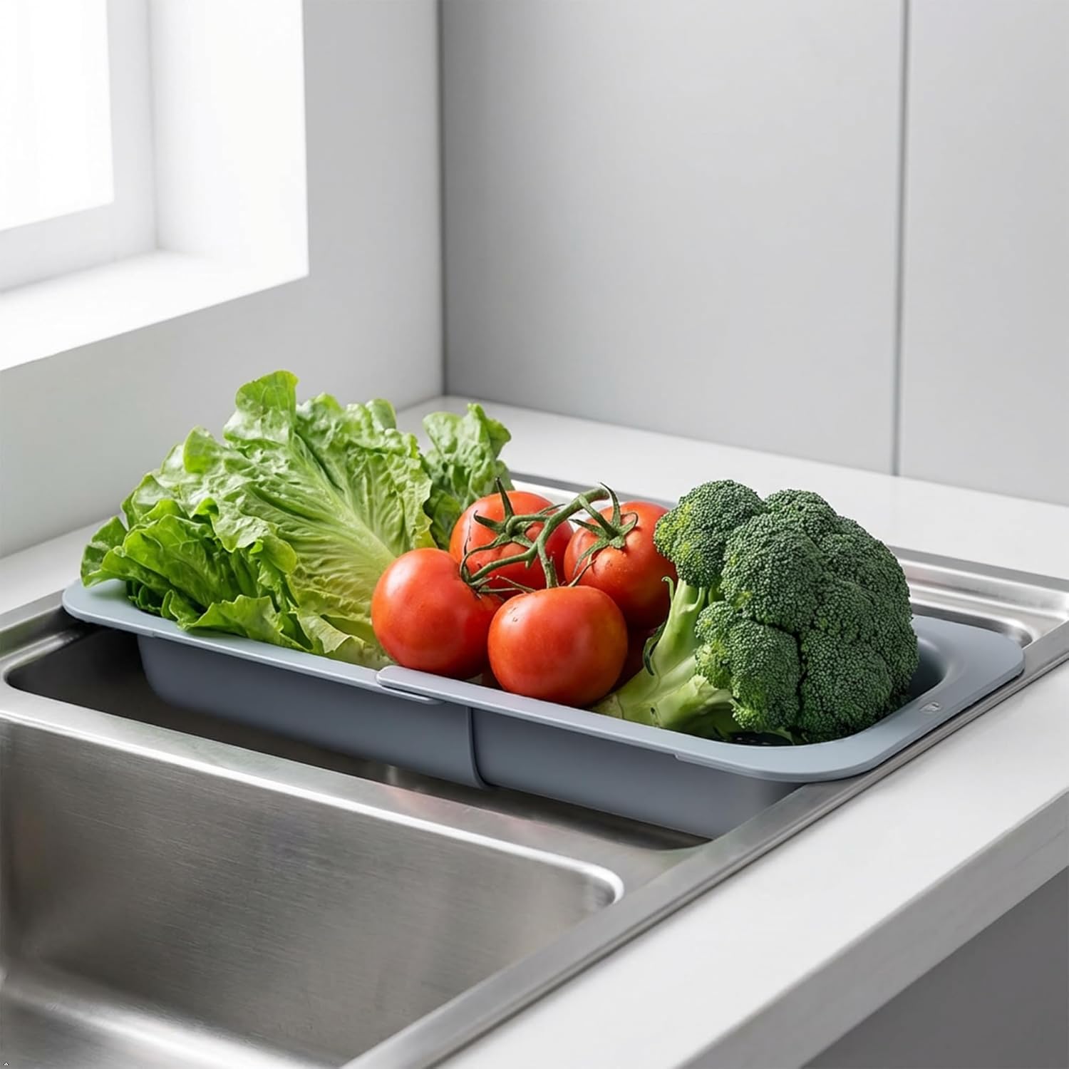 Over-the-Sink Retractable Drain Basket - Kitchen Sieve Colander for Washing Produce, Draining Pasta - Essential for New Kitchens (Gray or White Options)