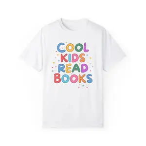 Charming Reading Teacher Tee for School Librarians and Elementary Educators Stylish Kids Read Books Y2K Aesthetic Shirt for Book Enthusiasts