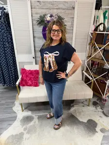 Boot bow short sleeve sweater