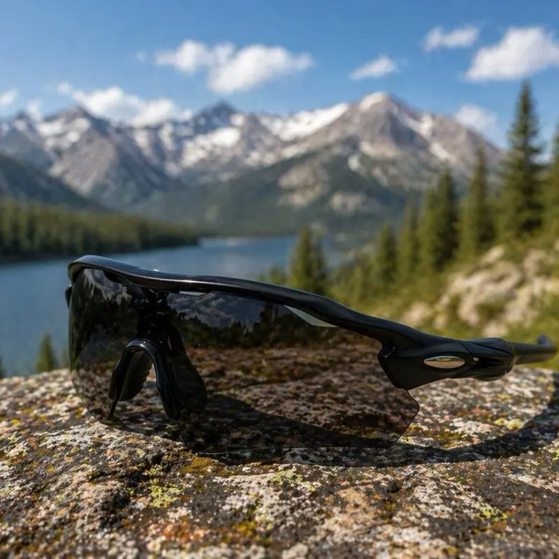 Outdoor Adventure Sunglasses with Mountain View Design for Hiking and Trekking - With Accessories