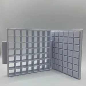 Embed mold for bath bombs