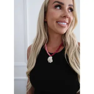 PINK SEASHELL NECKLACE