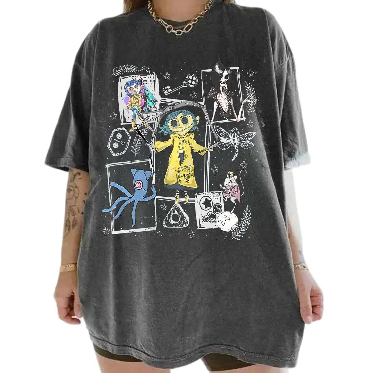 Comfort Colors Vintage Coralline Shirt, Coralline Doll Halloween Unisex T-Shirt Cotton Fabric Casual