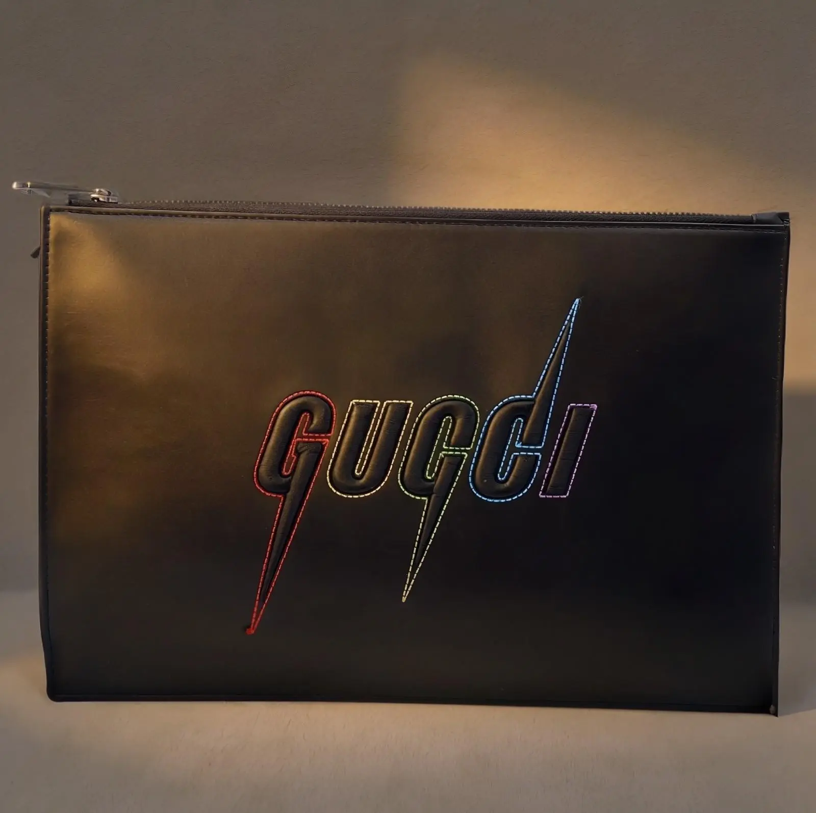 Pre-owned GUCCI As Seen On Screen As Seen On Screen M274 Black Leather Clutch Bag Rainbow Logo Zip Pouch ️ $1399