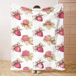 1PC StrawberryPrint Flannel Blanket Beautiful and Comfortable Warm Nap Blanket for Sofa, Bed, Office, Car, Camping Travel Blanket, Home Decoration - Four Seasons Gift