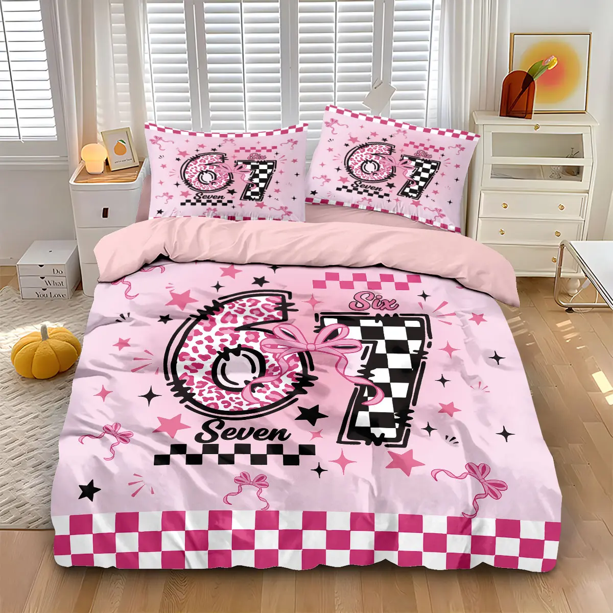 3-piece Valentine's Day Quilt Set (1 quilt cover +2 pillowcases, coreless)67 Internet hot stem Pink black stars, bow and pink and white checkerboard elements are soft and comfortable bedding, suitable for all rooms Theme Bedding Set Soft Bedding Sets