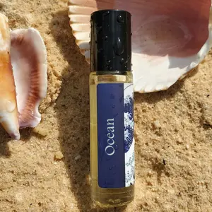 Ocean Perfume | Roll-on Perfume Oil | Unisex Fragrance with Aquatic, Musk & Powdery Fresh Notes