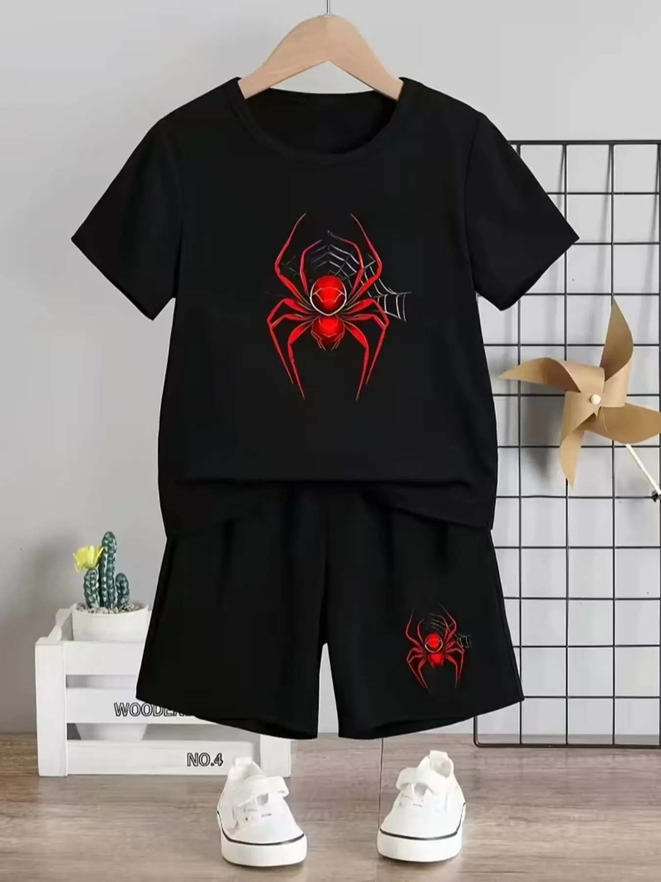 Spider-Man Themed Spider-Print Children's Set, Clothes Kids, Summer Clothing Set, Summer New Style, Boys' And Girls' Short-Sleeved T-Shirts + Shorts 2-Piece Set, Comfortable, Casual, Versatile For Daily Wear, Ideal Gift Choice