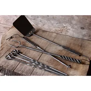 "Grill-Marked" BBQ Grill Set