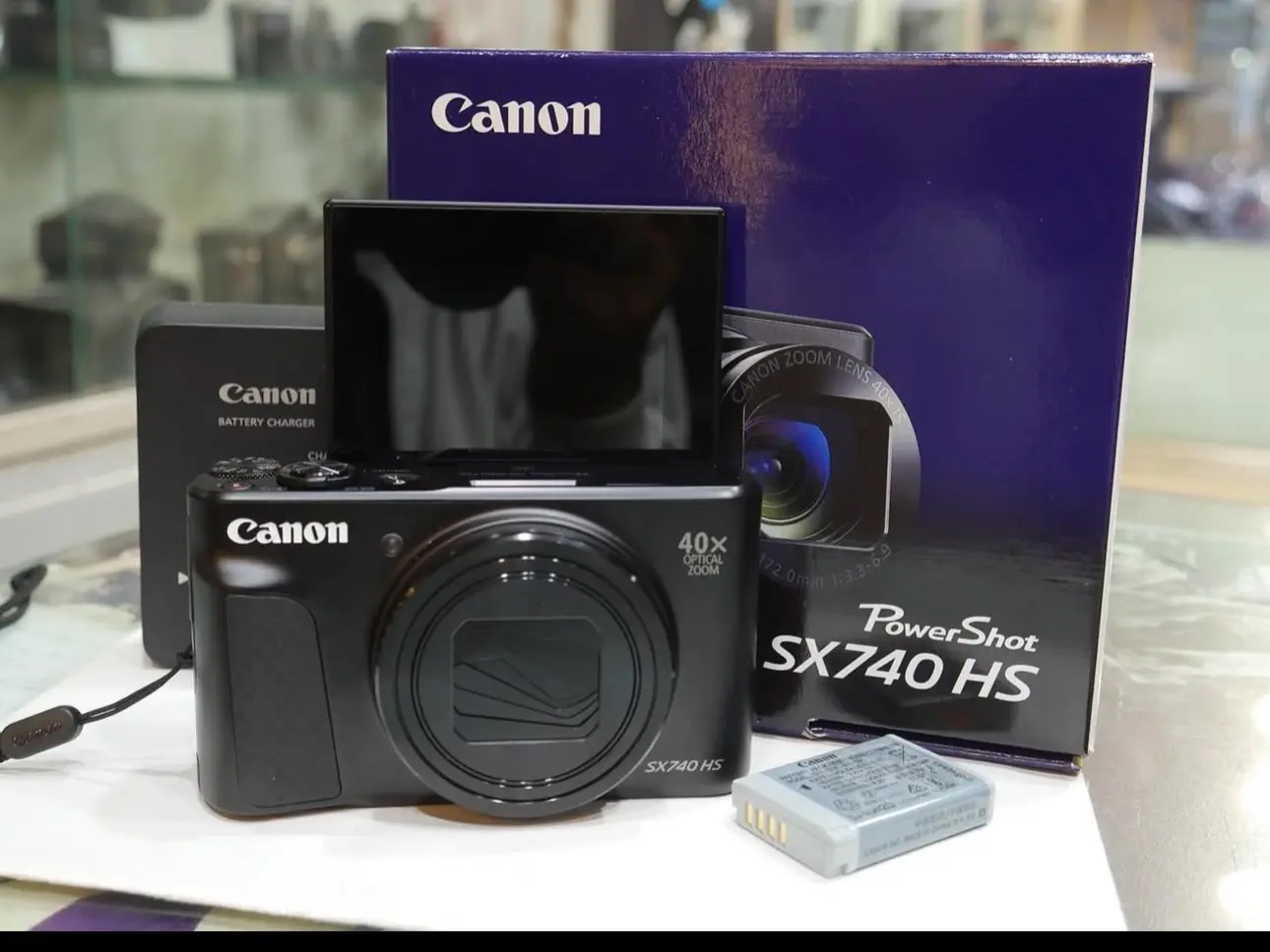 Canon PowerShot SX740 HS Digital Camera