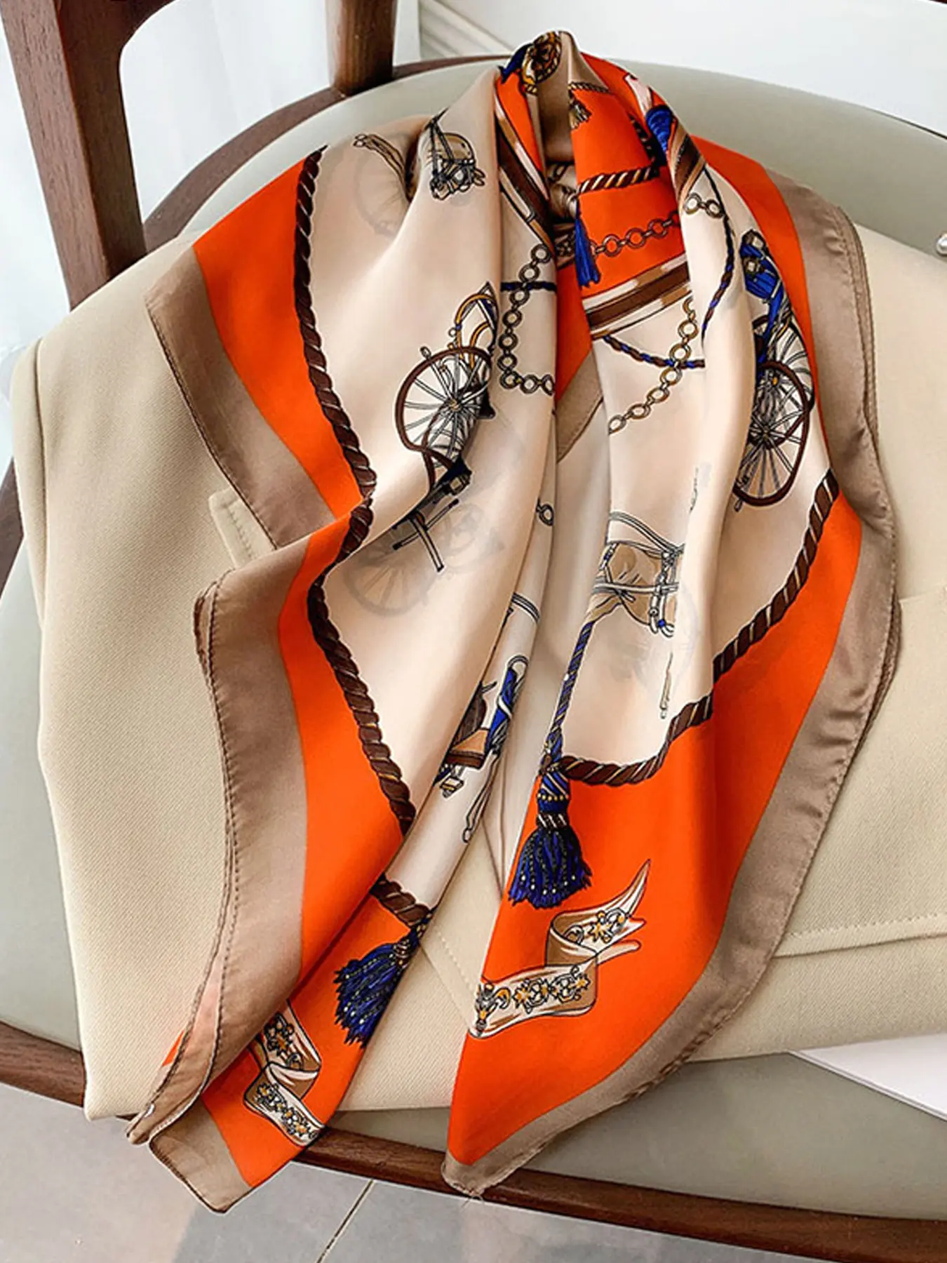 Fashionable European Chain Scarf, Stylish Clavicle Decoration Neck Warmer, Perfect for Travel & Dates, Trendy Accessory