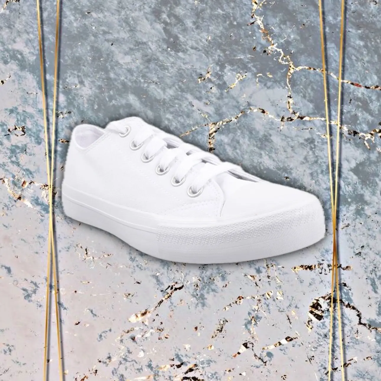 No Boundaries Women's Classic Lace-Up Casual Sneakers
