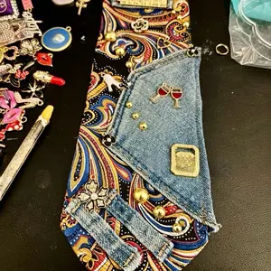 Customized Tie Claim On LIVE ONLY