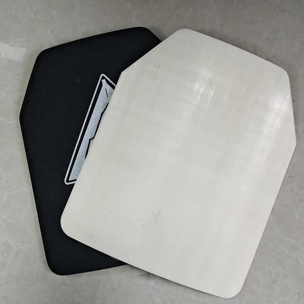 Pure PEUD hard board with a thickness of 8mm, resistant to 9mm and. 44 outdoor training boards Chest protection