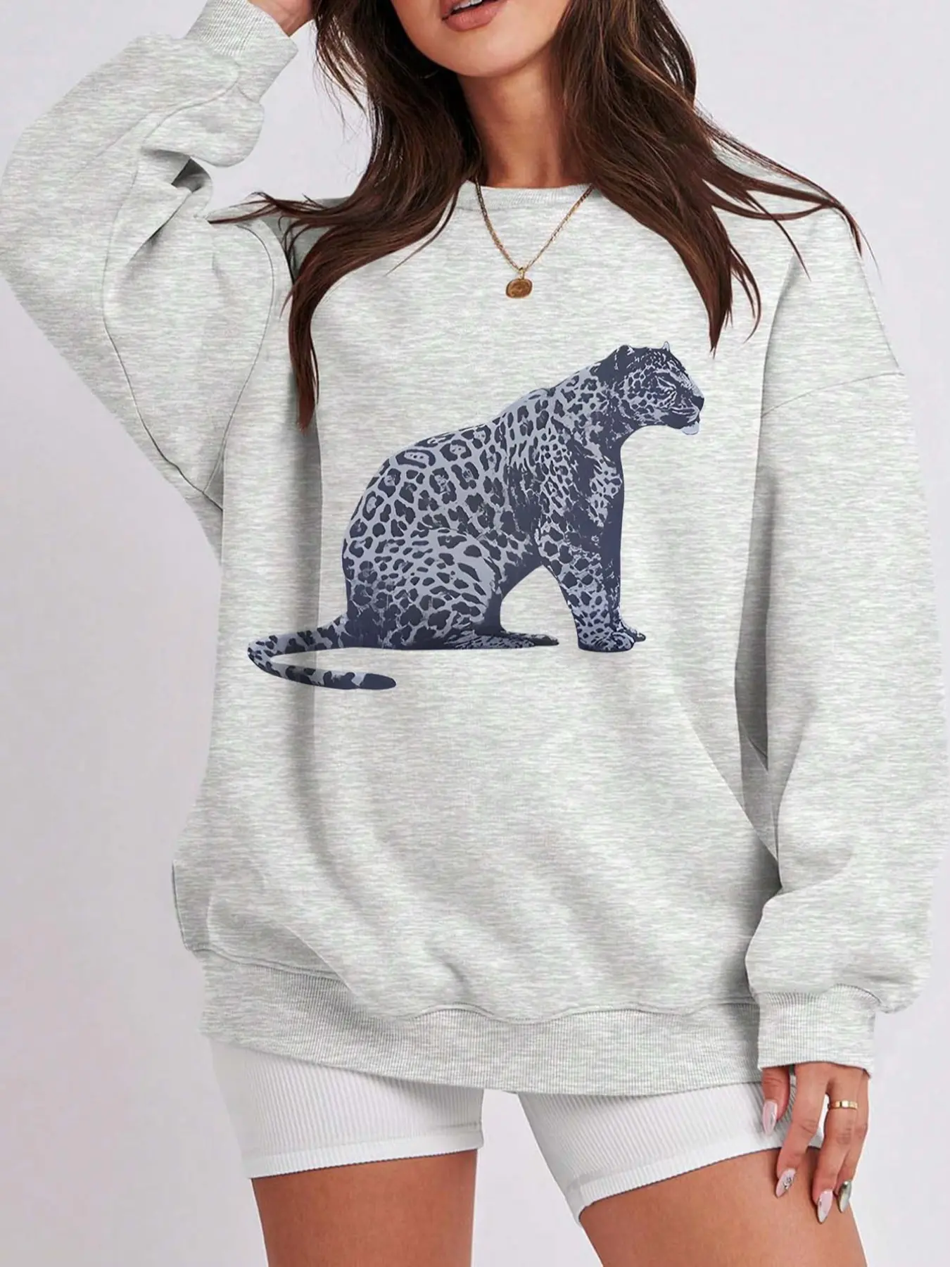 Women's Leopard Print Pullover Sweatshirt, Casual Loose-Fit Round Neck Jumper, Fall & Winter Animal Print Fleece Lined Sweater