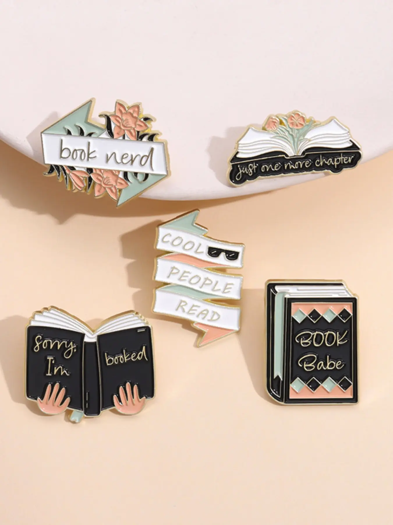 5 Piece Reading Theme Badges, Badge Pins, Alloy Brooch Pin, Creative Book Lover Design, Fun Slogan Backpack Decoration, Unique Gift Set for Book Lovers, Brooch Pin Clip