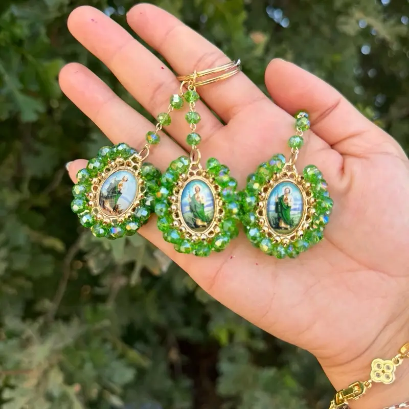 Rhinestones saint keychain / virgin of Guadalupe -Sain Jude