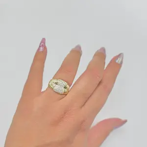 Xuping Jewelry Gold-Plated Globe Ring - Modern, Unique Globe Shape, Metal-Coated, Elegant, Shiny Durable, Everyday Wear Costume Fashion Accessory