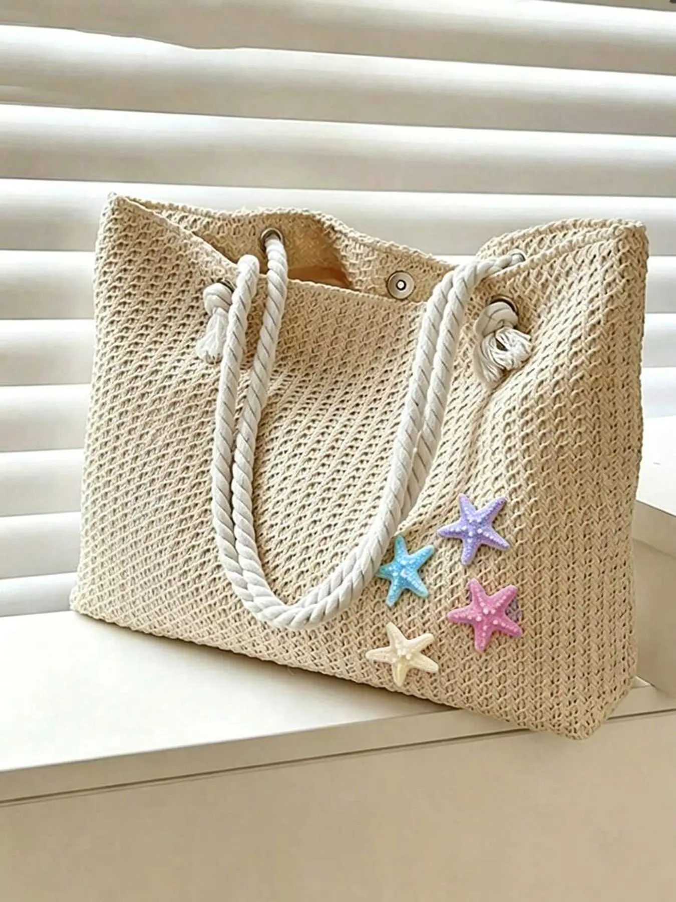 Fashionable Large Capacity Straw Woven Tote Bag, Elegant One Shoulder Handbag, Casual Bohemian Straw Beach Bag, Boho Straw Bag, Summer Travel, Starfish Accessories