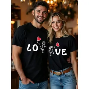 Casual Short-Sleeve T-Shirt with a Love-Themed Cartoon Character Design for Couples on Valentine'S Day.