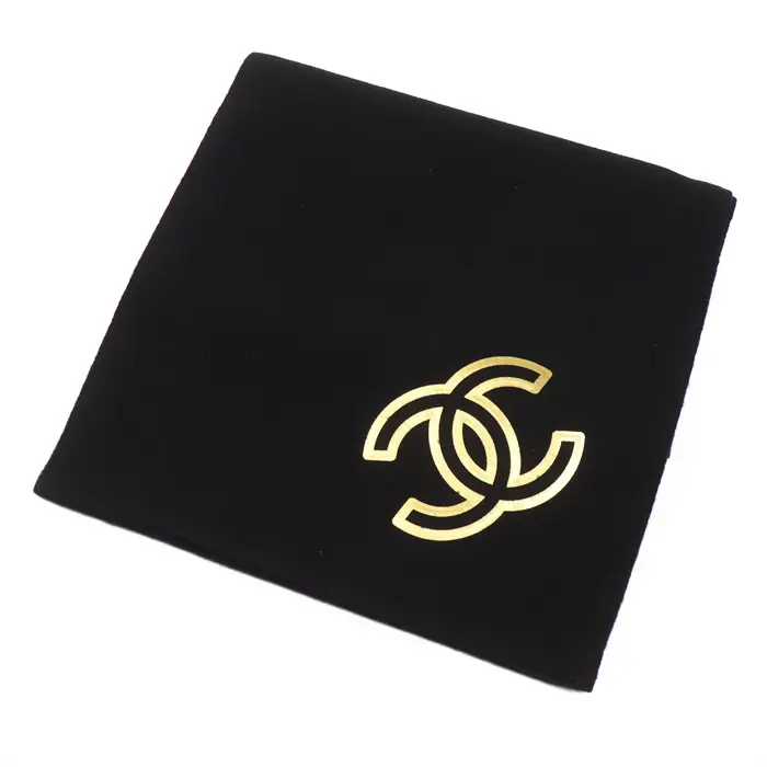 Pre-owned CHANEL Cashmere Small Leather Goods Coco Mark Scarf
