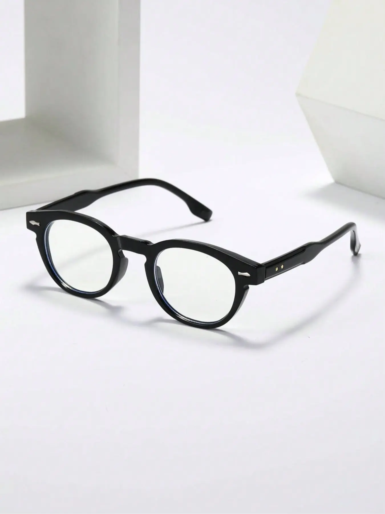 Men's Trendy Geometric Frame Blue Light Glasses, Rivet Decor Vintage Classic Eyewear, Casual Style All Seasons, Includes Cord & Case, Square Frame Eyewear, Stylish Square Frames