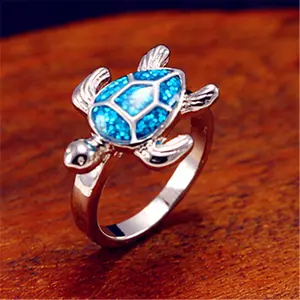 Ring Fashion Turtle Micro-inlaid - Stylish Design for Versatile Wear