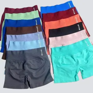 DFYNE Impact Shorts, Impact Shorts 4.5", low-rise seamless yoga shorts with brand logo, tummy control butt-lifting shorts, gym sports shorts, fitness cycling shorts, stretchy athletic apparel shorts, available in all sizes