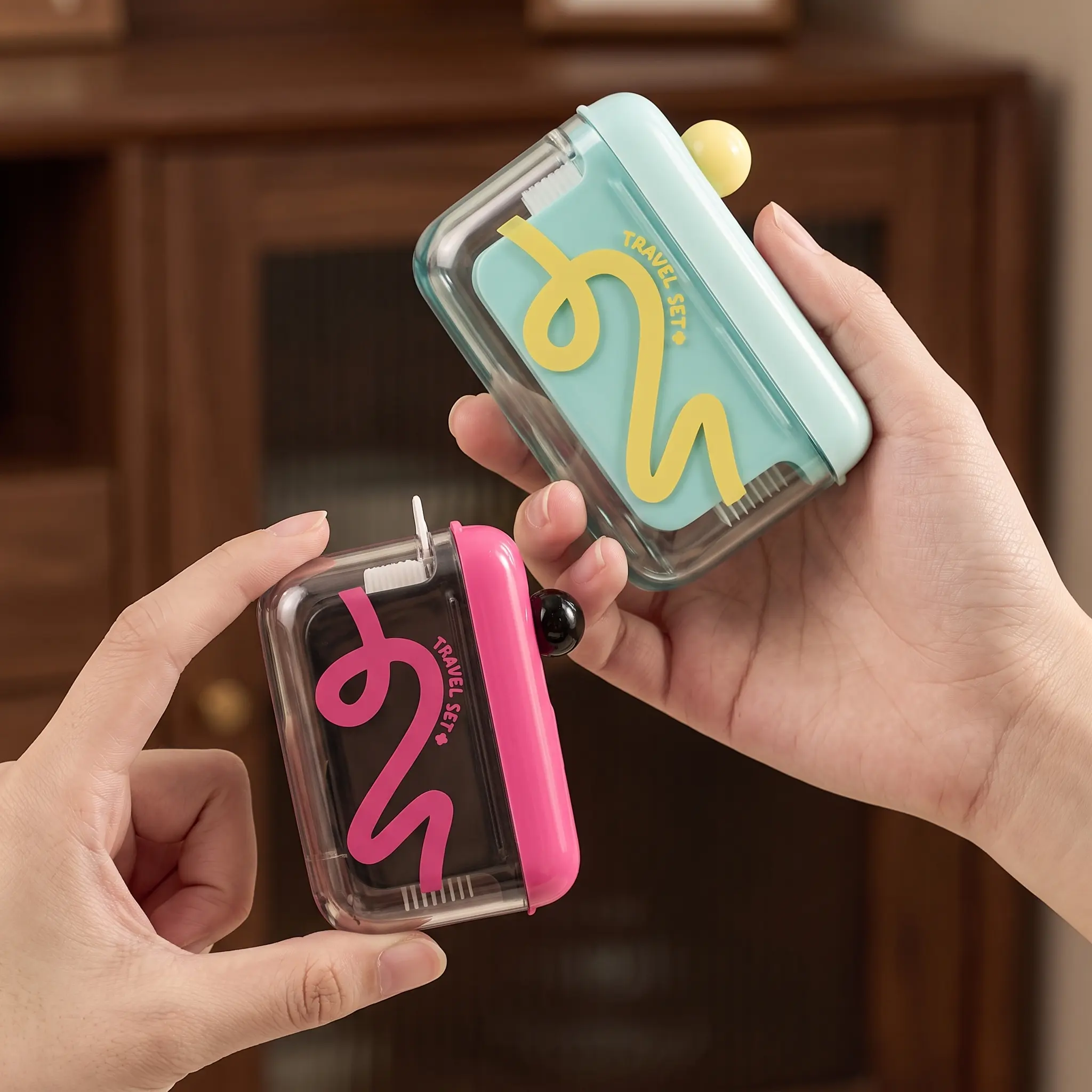Refillable Dental Floss Pick Dispenser, 1-Touch Pop-Up Portable Travel Storage Case with 100-Pcs Floss Sticks for On-The-Go Home Organization