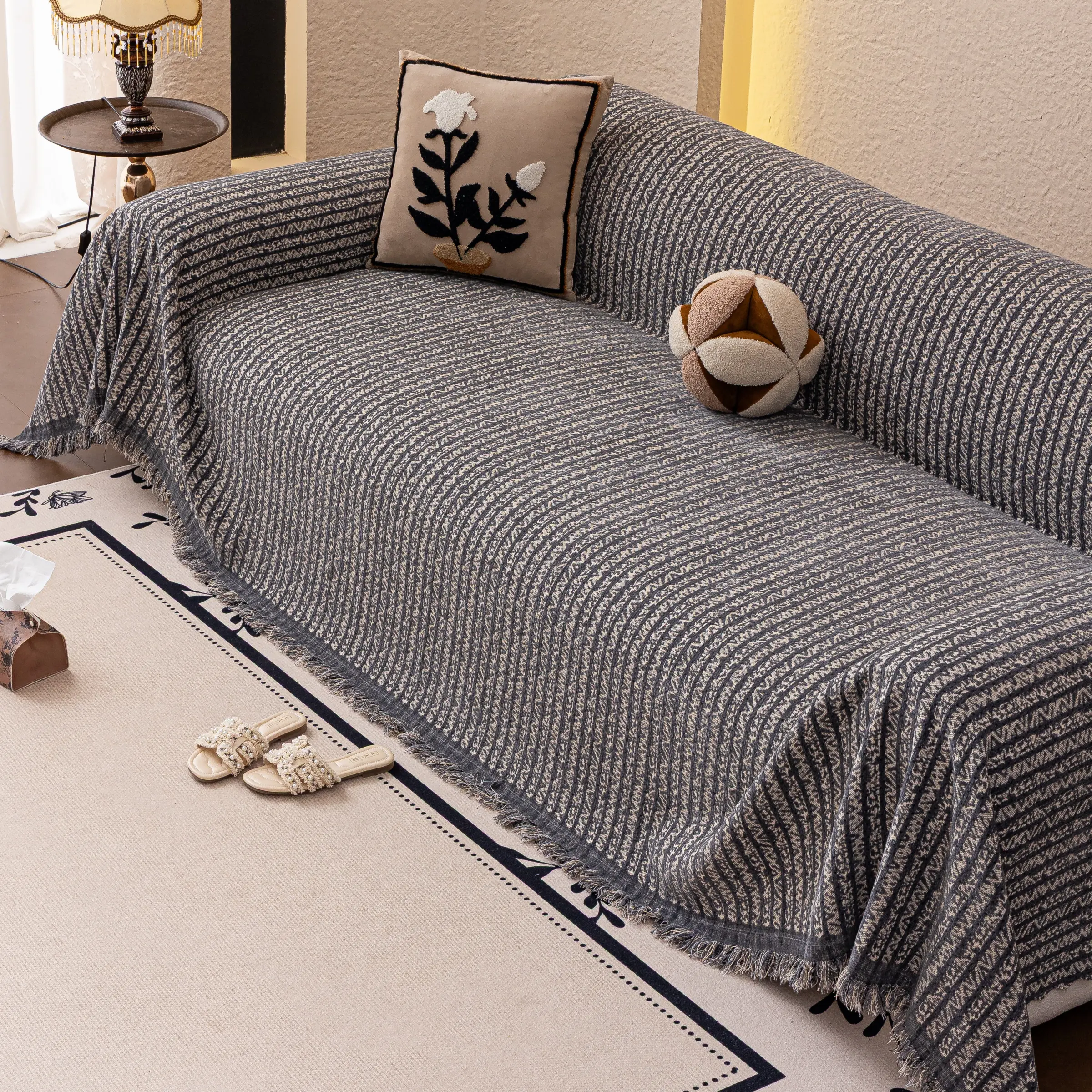 Luxury Thick Striped Fringe Sofa Couch Covers Throw Blanket, Dustproof Sofa Slipcover, Durable Anti-Stain Design, Five Simple Colors Available, Perfect for Home Decor & Pets, Dustproof Sofa Protector