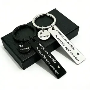 Spanish Safe Drive Keychain "Te Quiero" & "Te Necesito Aquí Conmigo" - Romantic Car Accessory for Him, Boyfriend Birthday Gift, Stainless Steel Reminder Keychain for Trucker / Driver