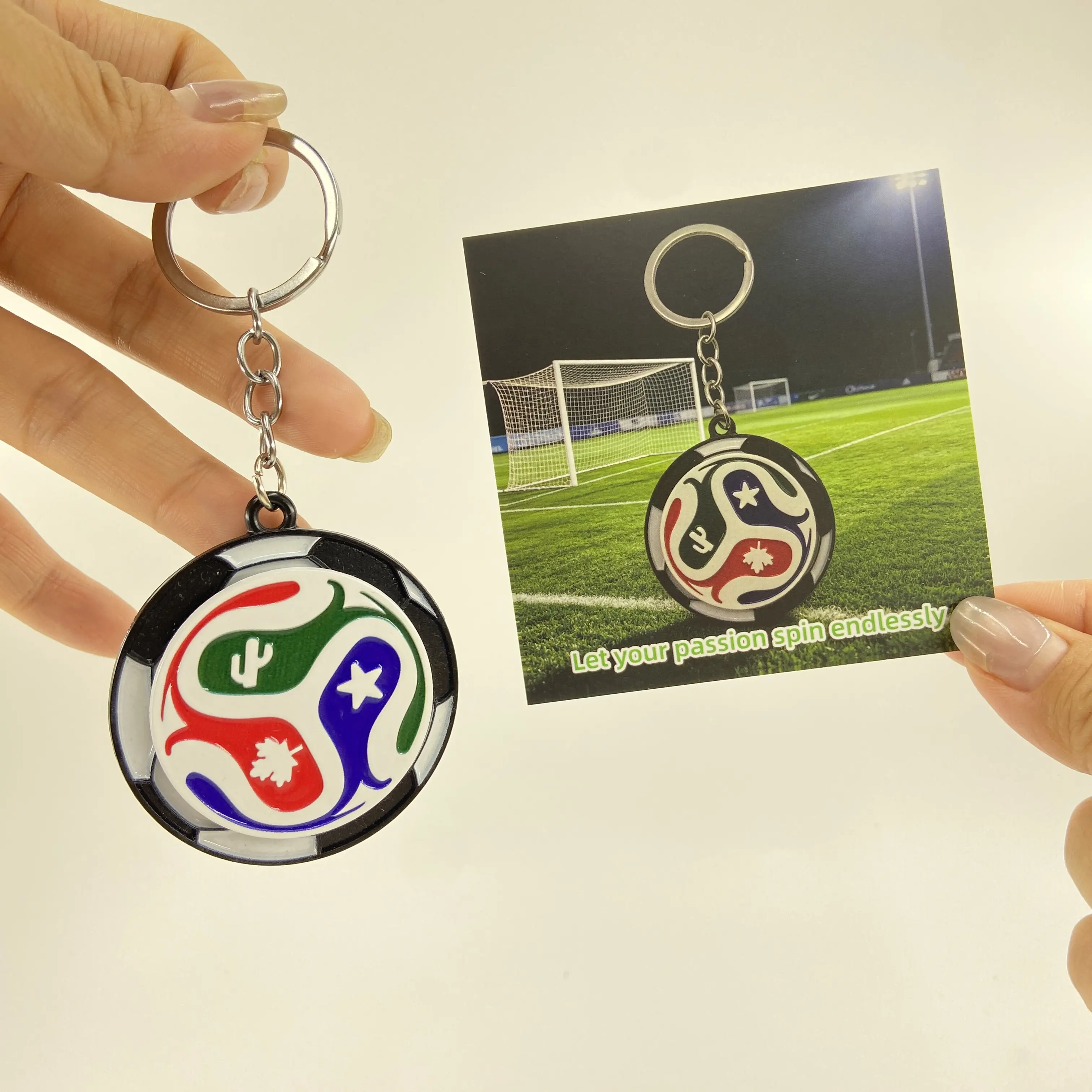 GODISS Rotating Soccer Ball Keychain Fidget Toy – Stress Relief Spinner Keyring for Bags & Keys, Soccer Fan Accessory & Souvenir Gift