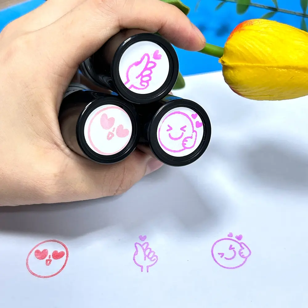Three Different Heart Pattern Stamps, Love Eye Gesture Stamp, Fun Dating Confession Teacher Grading Homework Stamp, Teacher Use Seal