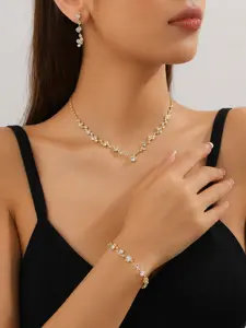 1 Set 3 Piece Sparkle Rhinestone Jewelry Set for Women, Elegant Necklace Earrings Bracelet Set for Party，Available in Gold, Silver, and Black