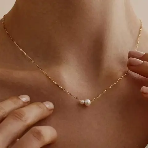 Gold Pearl Necklaces for Women Trendy Gold Plated Dainty Necklace Simple Pearl Drop Single Charm Pendant Necklace Women's Jewelry Best Friend Birthday Gifts Gold Jewelry for Women Fashion Necklace Dangling Pearl Necklace Accessory Necklace
