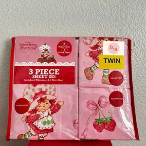 Strawberry shortcake sheet set