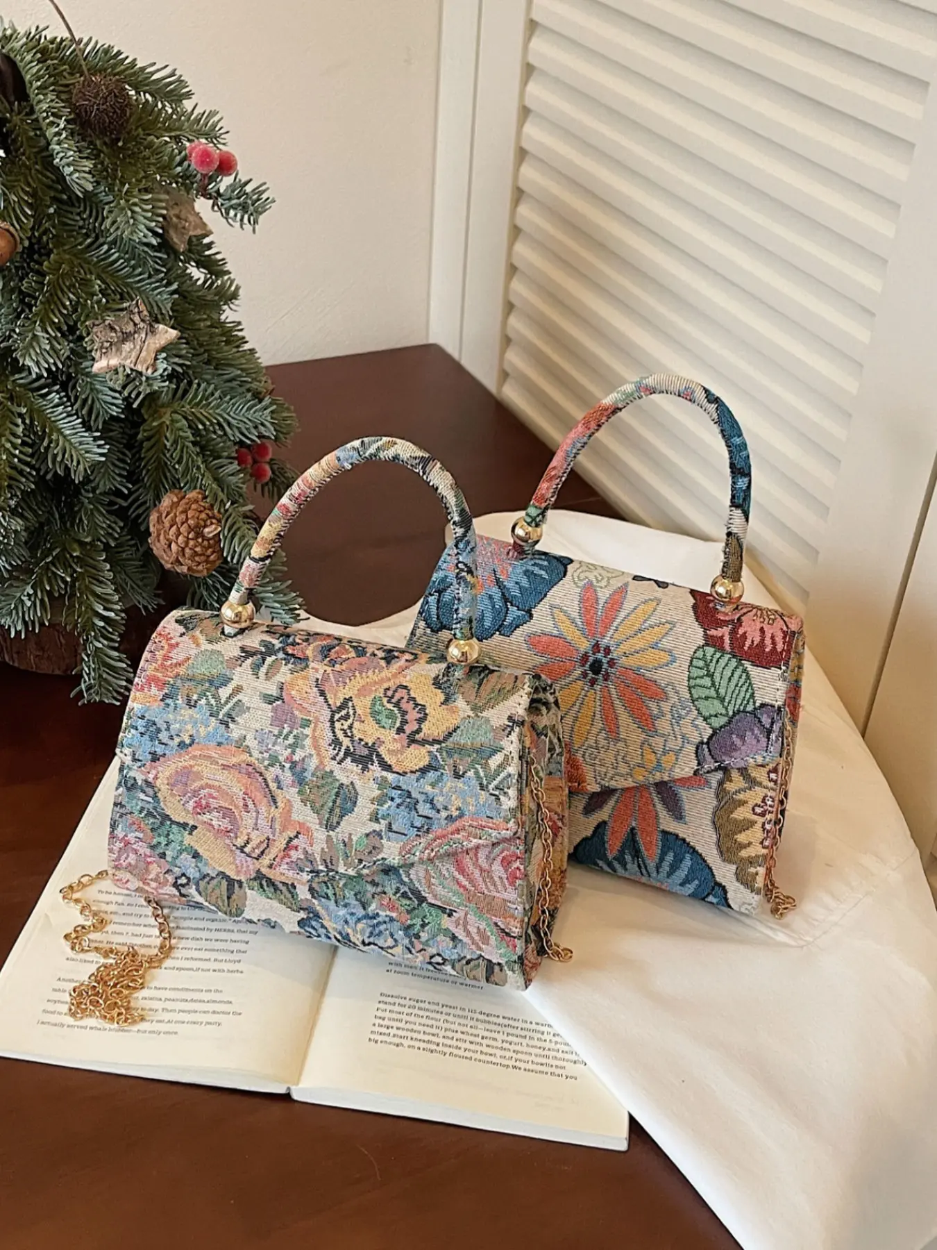 Fashion Floral Butterfly Ethnic Handbag, Large Capacity Woven Jacquard Chain Crossbody Bag, Party Evening Dress Qipao Bag