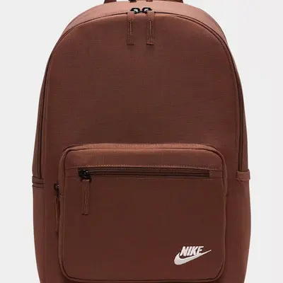 middle school backpack nike Kids' Elemental Grade-School  DTLR the front zippered pocket provides quick and secure access to keys Nike NKDH7709 Brasilia Medium Backpack,