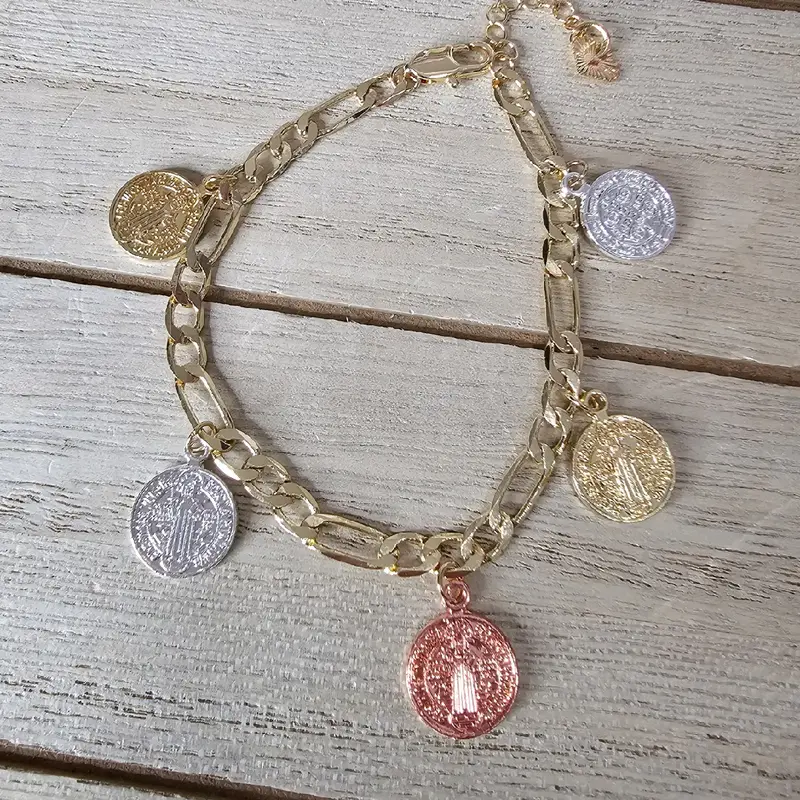 Sanbenito gold plated charm bracelet