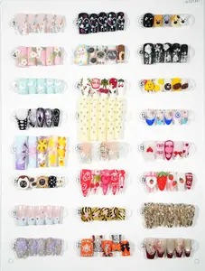 zb121..A wide variety of nails