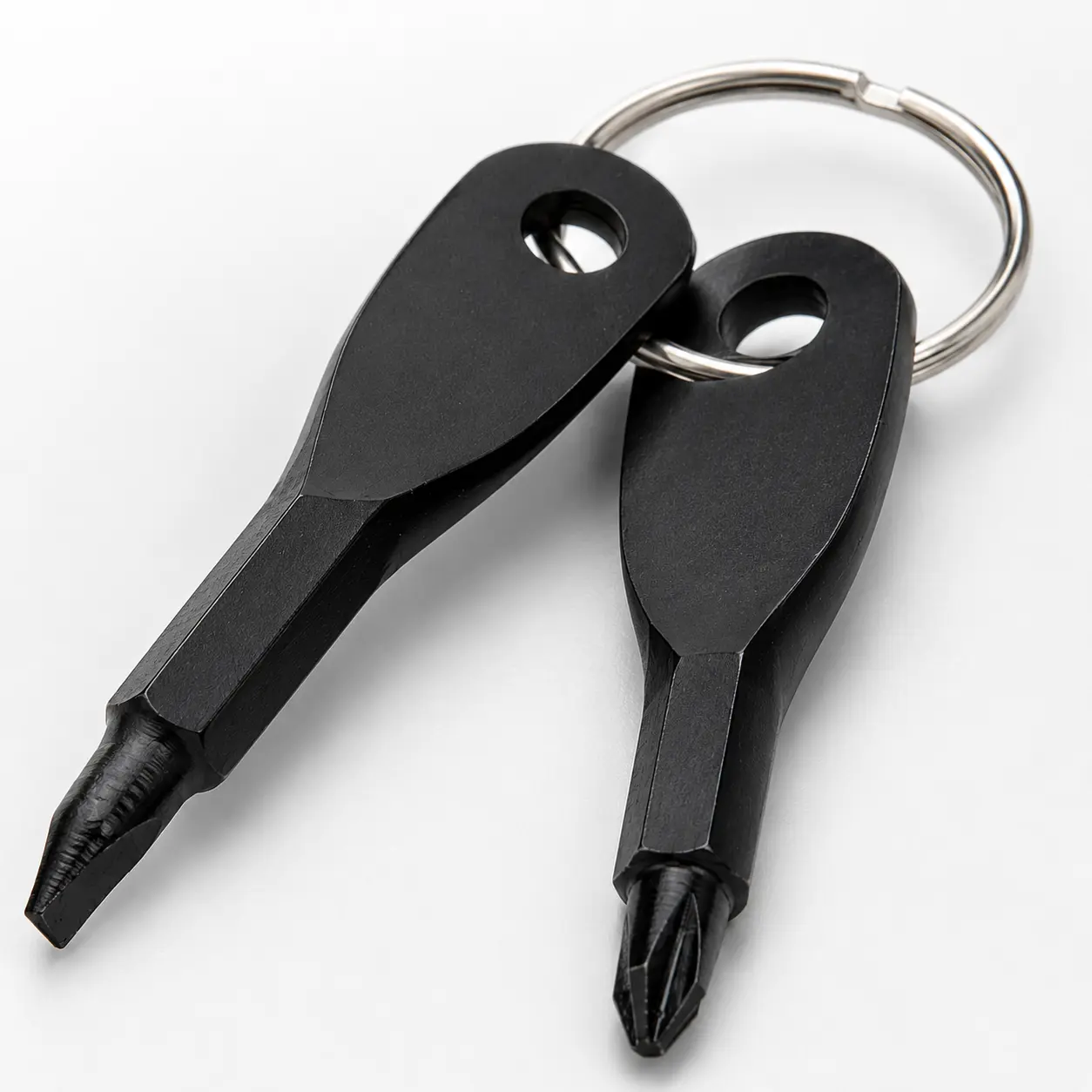 Keychain Screwdriver Tool Men Gifts 2 In 1 Screwdriver Bit With Flathead And Cross Bit Stocking Stuffer For Men Flathead Screwdriver Set, Black