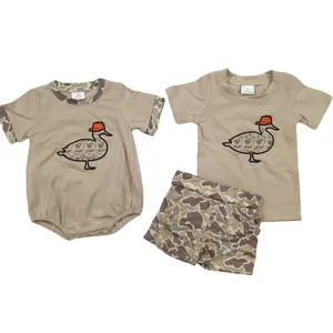 Embroidered brown green camouflage duck short sleeve shorts summer kids boy outfits