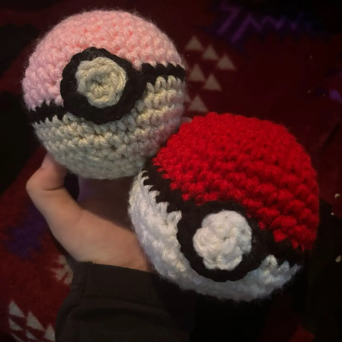 Jumbo crochet pokeball