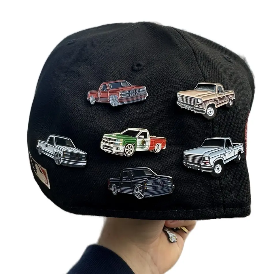 Mamalona Chevy/Ford Hat Pin Mamalona Chevy/Ford Hat Pin