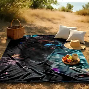 1 piece Cyberpunk-style futuristic tech warrior profile themed flannel blanket - Microfiber comfortable flannel sofa blanket, suitable for beds and sofas, all-season use, modern design, digitally printed pattern, 100% polyester material, machine