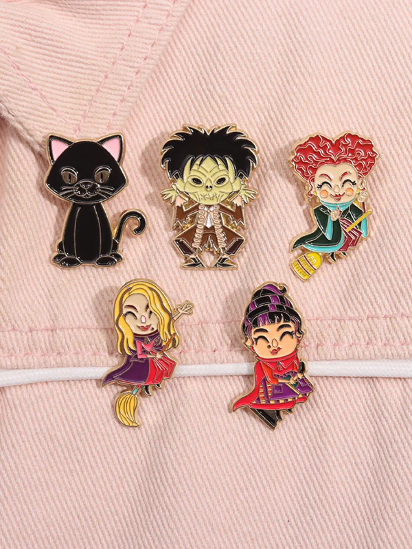 5 Piece Set Hocus Pocus Comedy Movie Enamel Pins Cartoon Characters Witch Halloween Alloy Brooches Lapel Backpack Badge Fashion Jewelry Accessories Gifts for Friends